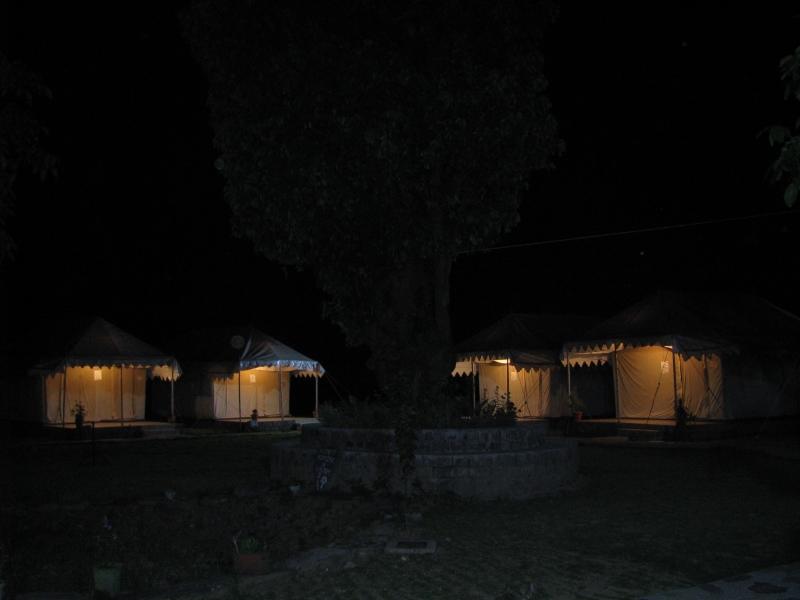 Tatva Bir Tents And Hotel Kangar Exteriör bild