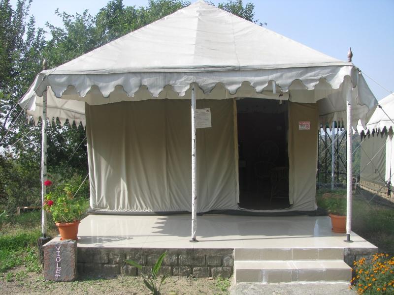Tatva Bir Tents And Hotel Kangar Exteriör bild